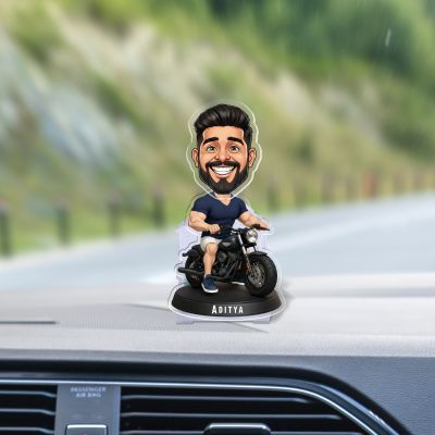 Personalized Bobblehead Caricature on Motorcycle with Custom Name Stand, Cartoon Character Figurine Desk Decor Battery Powered Moving Head Feature
